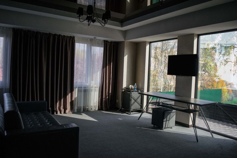 My Hotel Biskek Kültér fotó