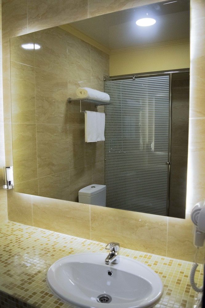 My Hotel Biskek Kültér fotó
