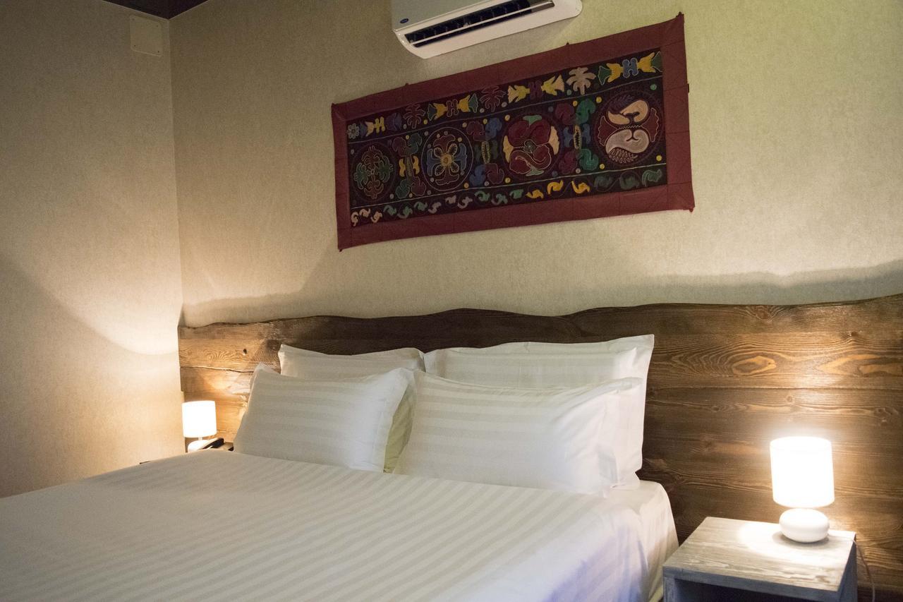 My Hotel Biskek Kültér fotó